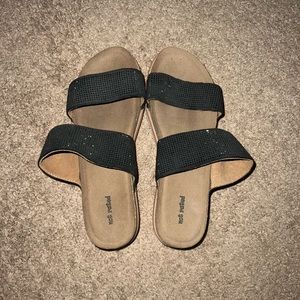 Black Sandal